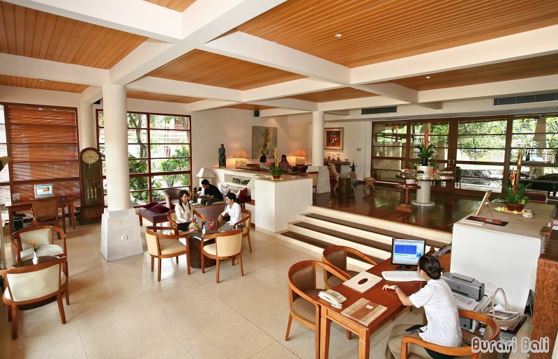 Padma Bali - Garden Club Lounge