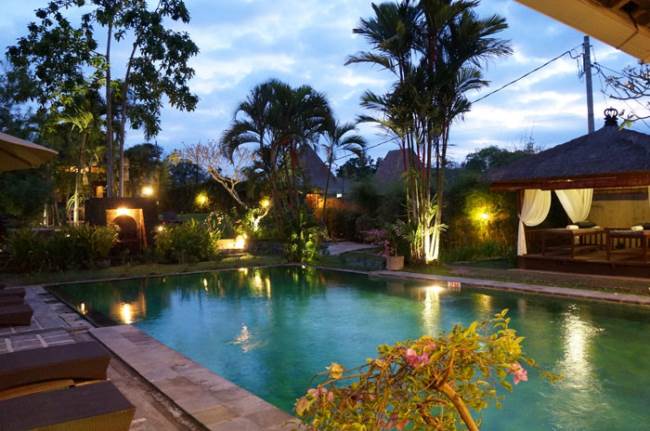 アクア バリ ヴィラ Aqua Bali Villa