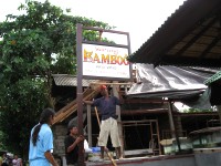 ワルン･バンブー Warung Bamboo ジンバラン イカンバカール - バリ島お店情報 - ぶらりバリ島