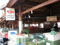 ニョマン・カフェ Nyoman Cafe ジンバラン イカンバカール - バリ島お店情報 - ぶらりバリ島