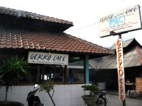 ゲッコー･カフェ Gekko Cafe ジンバラン イカンバカール - バリ島お店情報 - ぶらりバリ島