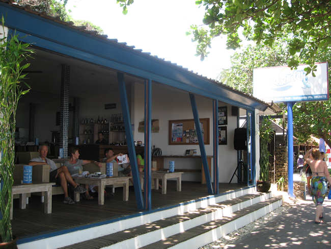 Beach Cafe ビーチ･カフェ バリ島 サヌール お店情報