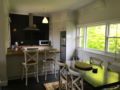 Timboon Toybox Apartments “The Creek House” ホテルの詳細
