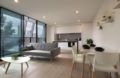 Brand new stylish apt at heart of South Melbourne ホテルの詳細