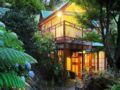 Como Cottages Bed & Breakfast ホテルの詳細