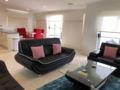 Cowes Holiday Haven - Sleeps 18 - Property No. 2 ホテルの詳細