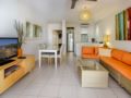 Lilac - 2 Bedroom Apartment at The Beach Club ホテルの詳細