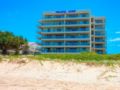Pacific Surf Absolute Beachfront Apartments ホテルの詳細