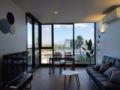 Stylish, Modern Apartment with Stunning Views ホテルの詳細