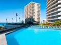 Surfers International Apartments Resort ホテルの詳細