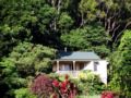 The Falls Montville Rainforest Cottages ホテルの詳細