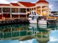 The Marina Hotel - Mindarie ホテルの詳細