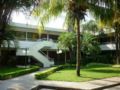 Hotel Asturias ホテルの詳細