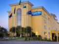 ibis Styles Curitiba Santa Felicidade ホテルの詳細