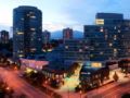 Hilton Vancouver Metrotown Hotel ホテルの詳細