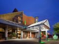 Holiday Inn Oakville Centre ホテルの詳細