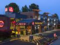 Poco Inn and Suites Hotel and Conference Center ホテルの詳細