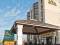 Quality Inn and Suites Bay Front ホテルの詳細