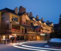 Whistler Village Inn & Suites ホテルの詳細