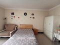 One room, one bathroom and one kitchen Downtown ホテルの詳細