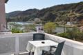 Spacious 4 bedroom apartment in Supetarska Draga ホテルの詳細