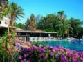 Paphos Gardens Holiday Resort ホテルの詳細