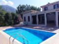 Villa Robertson in Girne with Private Pool ホテルの詳細
