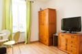 Furnished Apartments Les Josephines ホテルの詳細