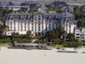 Hotel Barriere L'Hermitage ホテルの詳細