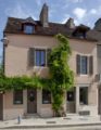 Nice apartment in Nuits St Georges Burgundy ホテルの詳細
