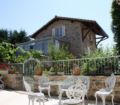 Romantic 18th century stone cottage in Burgundy ホテルの詳細