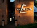 Arcadeon ホテルの詳細