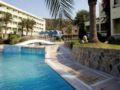 Avra Beach Resort Hotel ホテルの詳細