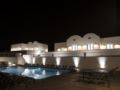 Sea Luxurious Villa 200M By Monolithos Beach ホテルの詳細