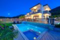 Sunlight Maxima Villa with 2 Private Pools ホテルの詳細