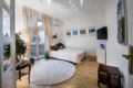 Gorgeous studio flat in the city Center ホテルの詳細