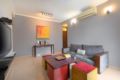 Centrally located 1 BHK with cosy interiors/74460 ホテルの詳細