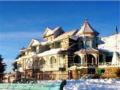 Hotel Snow King Retreat ホテルの詳細