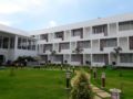 Saaral Resort Kutralam ホテルの詳細