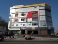 Santoshi Novatel Hotel ホテルの詳細