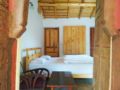 Silent Valley Alchauna-House Along River Kalsa ホテルの詳細