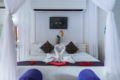 01 Bed Room Privat Pool Villa At Kuta ホテルの詳細