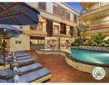 1 Premium Room with Balcony Breakfast outdoor pool ホテルの詳細