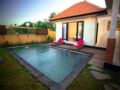 1BED ROOM PRIVATE POOL VILLA SAWAH UBUD ホテルの詳細