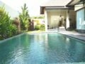 1BR Private Pool Villa Kitchen In Seminyak Bali ホテルの詳細