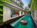 2 BDR Private Pool Villa at Legian Beach ホテルの詳細