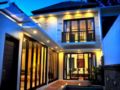 2BDR Modern Villa With Private Pool in Ubud ホテルの詳細
