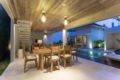 2BR Private Infinity Pool Villa-BfastHotTub Spa ホテルの詳細
