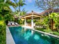 3 BR Villa Vitari Seminyak Close to The Beach ホテルの詳細