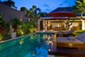 3-BR Villa with Private PoolBrkfst(128)Seminyak ホテルの詳細